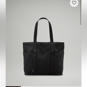 Black Multi-Pocket Tote Bag Lululemon